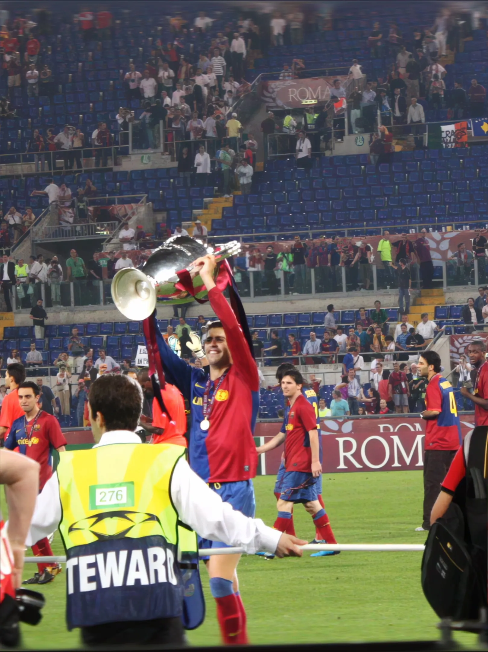 El Barcelona levanta la Champions League 2009 en Roma, la noche del cabezazo de Messi